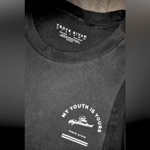 Troye Sivan Blue Neighborhood Large Muscle Tee 🖤💙🖤